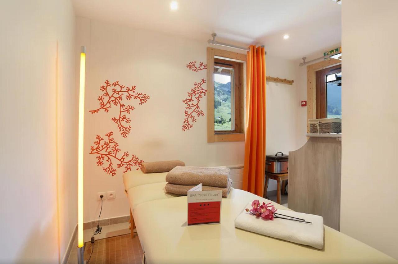 Les Roches 1500 Otel Mieussy Dış mekan fotoğraf